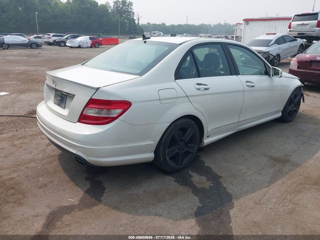 2011 Mercedes-benz C 300 Luxury/sport მანქანა იყიდება აუქციონზე, vin: WDDGF5EB2BA516416, აუქციონის ნომერი: 45650698