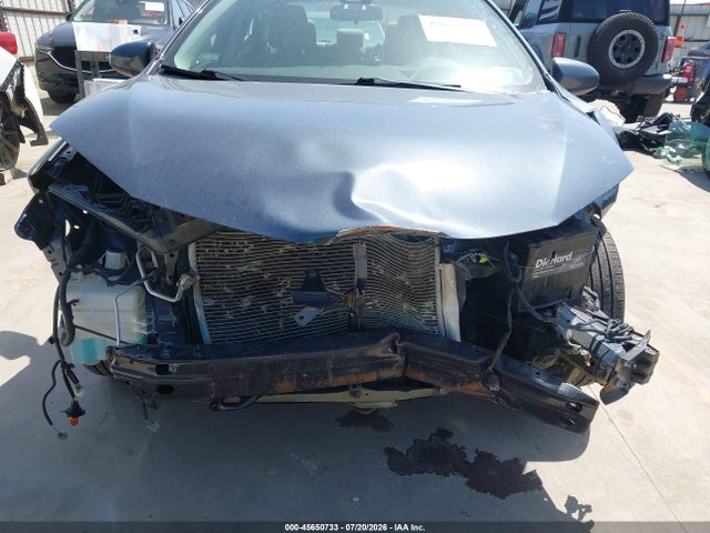 2017 Toyota Corolla Le მანქანა იყიდება აუქციონზე, vin: 2T1BURHE6HC766978, აუქციონის ნომერი: 45650733
