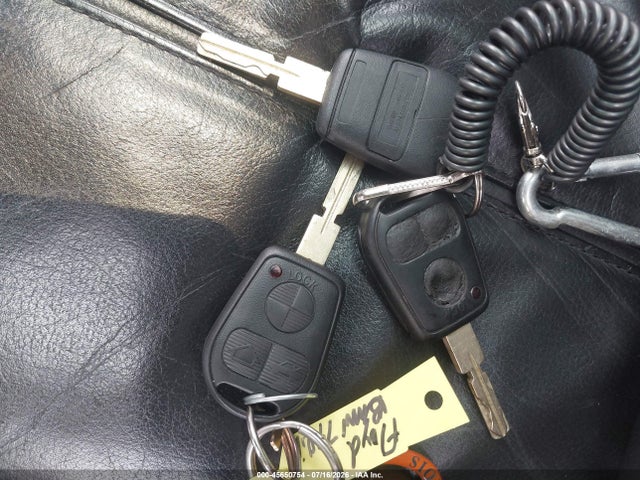 2000 Bmw 740il მანქანა იყიდება აუქციონზე, vin: WBAGH8348YDP07868, აუქციონის ნომერი: 45650754