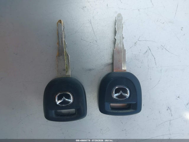 2006 Mazda Mazda3 I მანქანა იყიდება აუქციონზე, vin: JM1BK12G461404926, აუქციონის ნომერი: 45650779