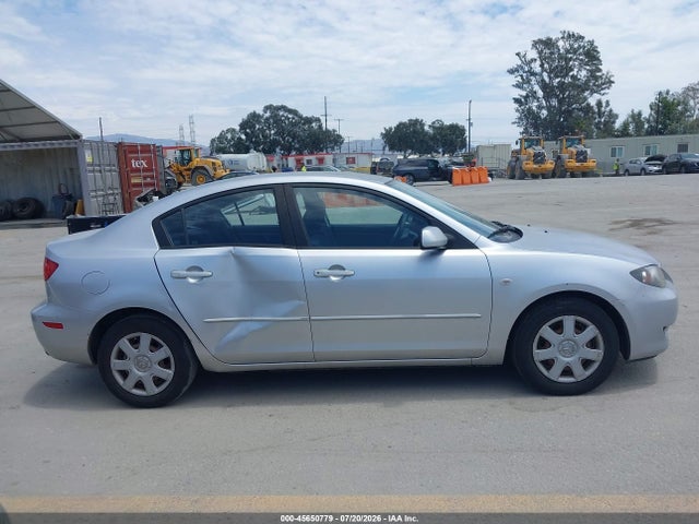 2006 Mazda Mazda3 I მანქანა იყიდება აუქციონზე, vin: JM1BK12G461404926, აუქციონის ნომერი: 45650779