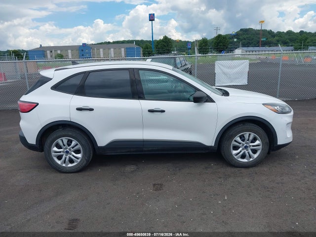 1FMCU9F63MUA61645 Ford ESCAPE S