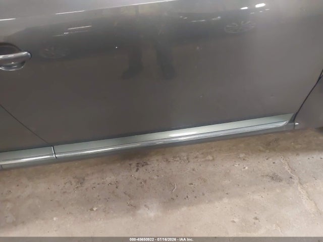 Aukcja sprzedaży 2013 Volkswagen Beetle 2.0l Tdi, vin: 3VW5L7AT6DM815625, numer aukcji: 45650922