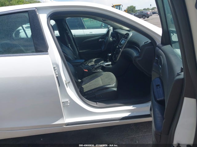 1G11C5SA3GF160226 Chevrolet Malibu Limited Lt