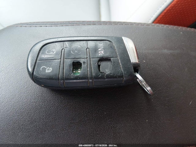 Продаж на аукціоні авто 2016 Jeep Renegade Limited, vin: ZACCJBDT3GPD16846, номер лоту: 45650973