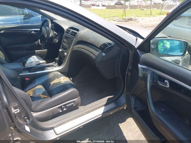 Продаж на аукціоні авто 2004 Acura Tl, vin: 19UUA66294A047555, номер лоту: 45650980