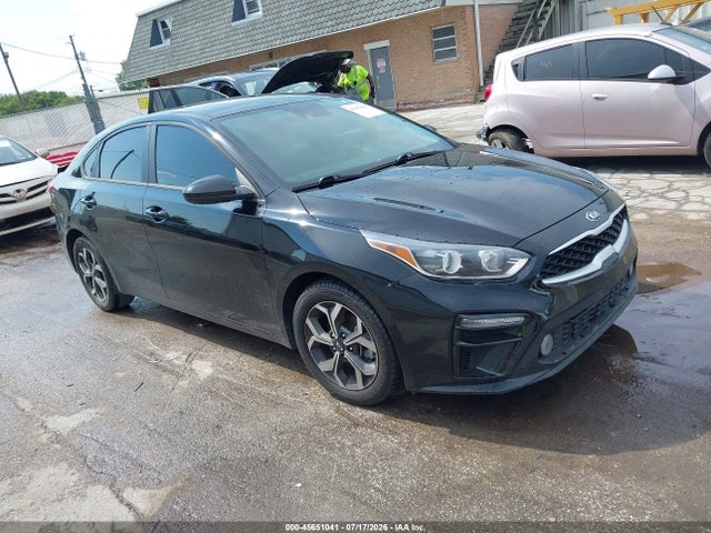 Продажа на аукционе авто 2021 Kia Forte Lxs, vin: 3KPF24AD5ME296689, номер лота: 45651041