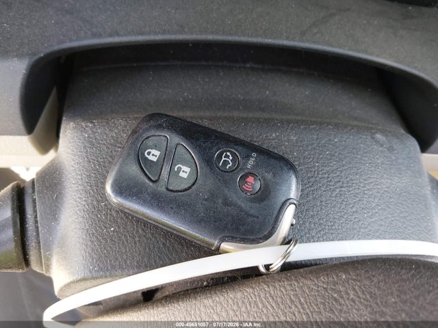 Продажа на аукционе авто 2011 Lexus Lx 570, vin: JTJHY7AX4B4066267, номер лота: 45651057
