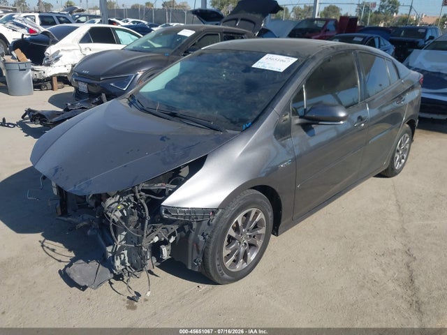 JTDKAMFU1N3162605 Toyota PRIUS XLE