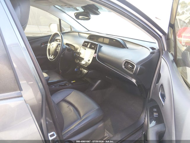 JTDKAMFU1N3162605 Toyota PRIUS XLE
