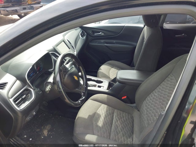 Продажа на аукционе авто 2019 Chevrolet Equinox Lt, vin: 2GNAXUEV5K6174272, номер лота: 45651103