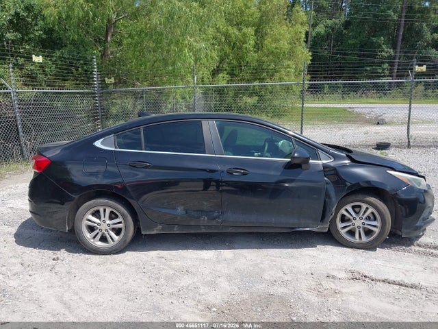 45651117 :رقم المزاد ، 1G1BE5SM5J7136679 vin ، 2018 Chevrolet Cruze Lt Auto مزاد بيع