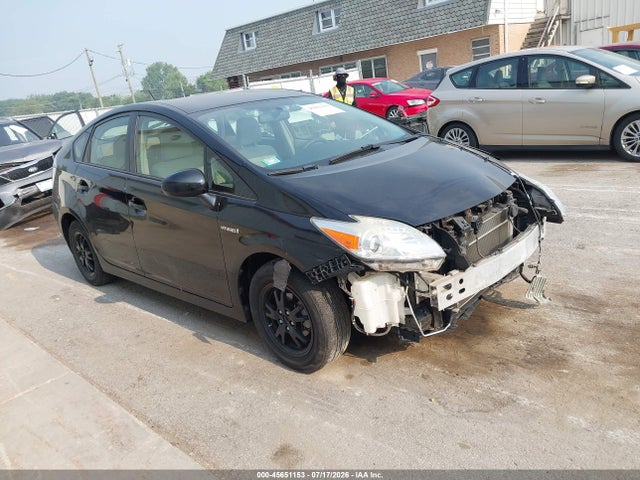 45651153 :رقم المزاد ، JTDKN3DU2E1772784 vin ، 2014 Toyota Prius Two مزاد بيع