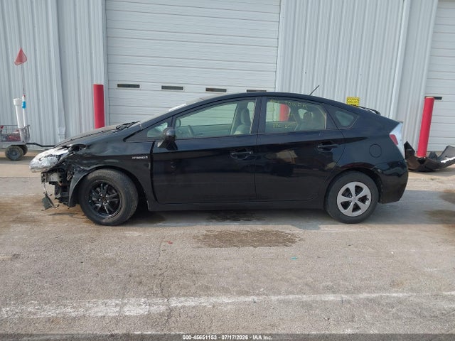45651153 :رقم المزاد ، JTDKN3DU2E1772784 vin ، 2014 Toyota Prius Two مزاد بيع