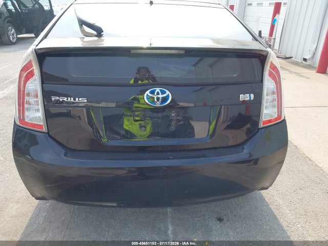 45651153 :رقم المزاد ، JTDKN3DU2E1772784 vin ، 2014 Toyota Prius Two مزاد بيع