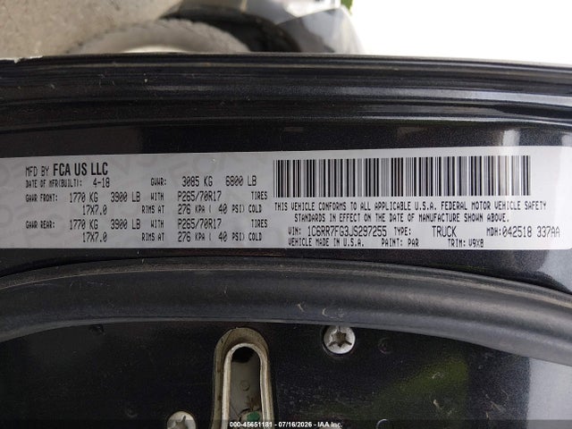 1C6RR7FG3JS297255 RAM 1500 Tradesman 4x4 6&#039;4 Box