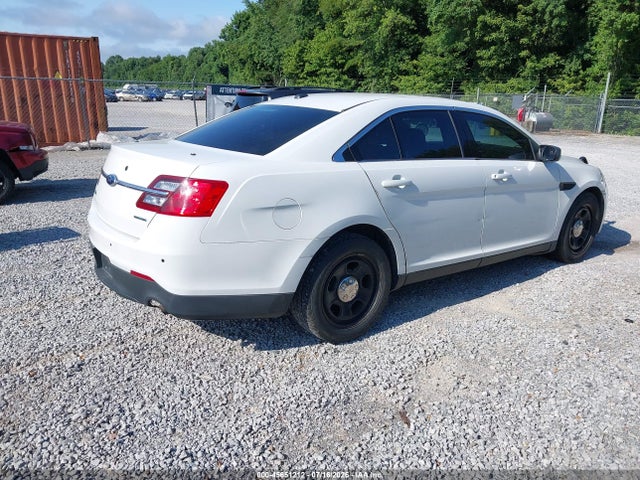 Продажа на аукционе авто 2015 Ford Police Interceptor, vin: 1FAHP2L87FG138944, номер лота: 45651212
