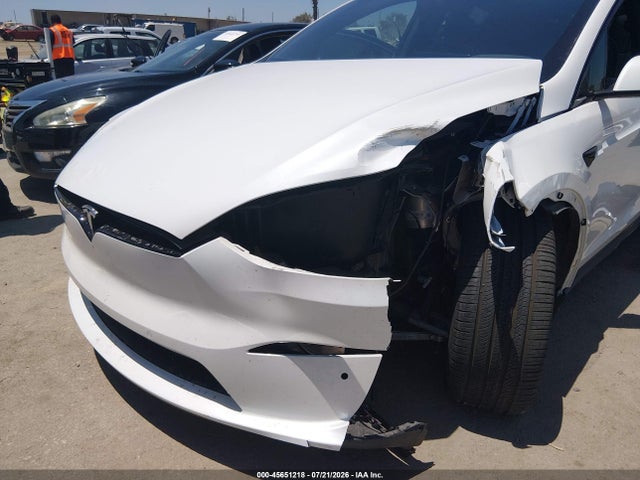 Tesla Model X Dual Motor All-wheel Drive 2022 7SAXCBE54NF360891 Image 6