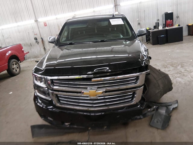 Продажа на аукционе авто 2017 Chevrolet Suburban Premier, vin: 1GNSKJKC7HR404671, номер лота: 45651219