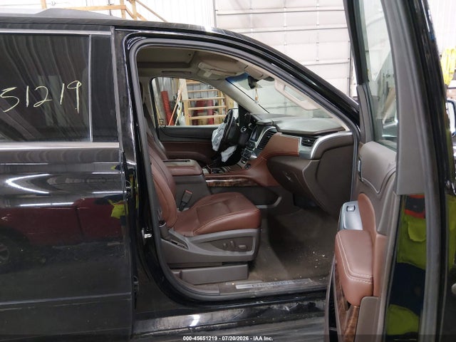 Продажа на аукционе авто 2017 Chevrolet Suburban Premier, vin: 1GNSKJKC7HR404671, номер лота: 45651219