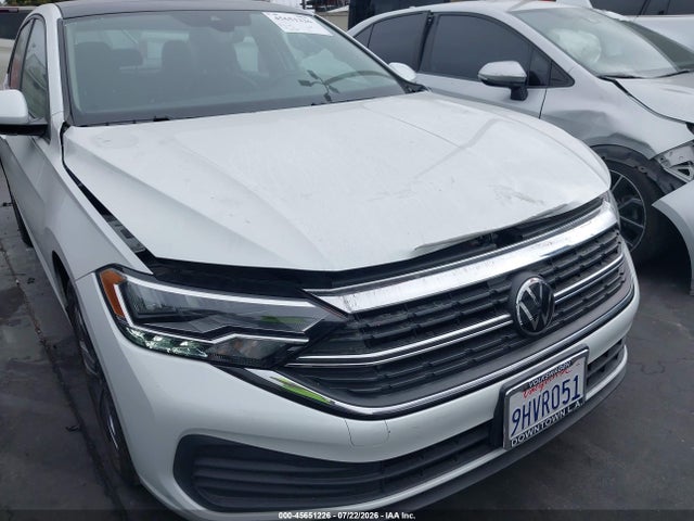 45651226 :رقم المزاد ، 3VW7M7BU8PM042383 vin ، 2023 Volkswagen Jetta 1.5t Se مزاد بيع