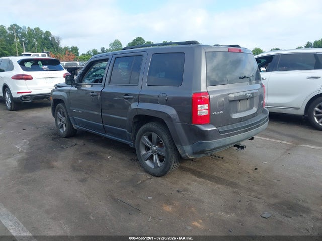 Продажа на аукционе авто 2015 Jeep Patriot High Altitude Edition, vin: 1C4NJRFB5FD218033, номер лота: 45651261