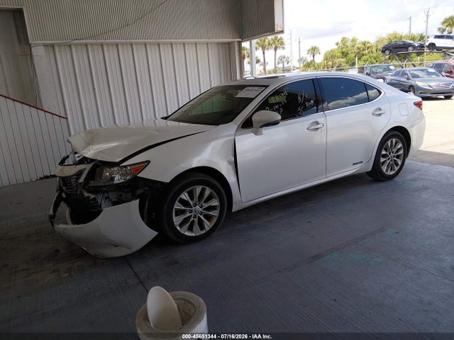 Продажа на аукционе авто 2013 Lexus Es 300h, vin: JTHBW1GG0D2010732, номер лота: 45651344