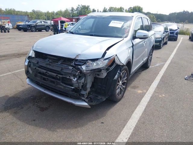 2016 Mitsubishi Outlander Se/sel მანქანა იყიდება აუქციონზე, vin: JA4AD3A30GZ040677, აუქციონის ნომერი: 45651368