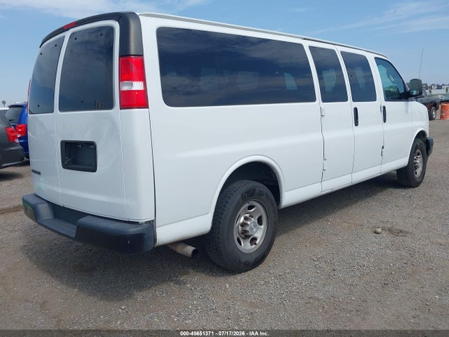 Chevrolet Express 3500 Ls 2019 1GAZGNFG6K1355071 Image 4