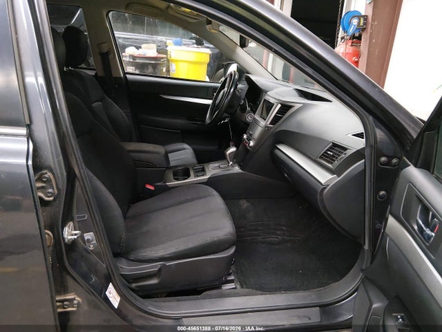 45651388 :رقم المزاد ، 4S4BRBCCXB3399626 vin ، 2011 Subaru Outback 2.5i Premium مزاد بيع