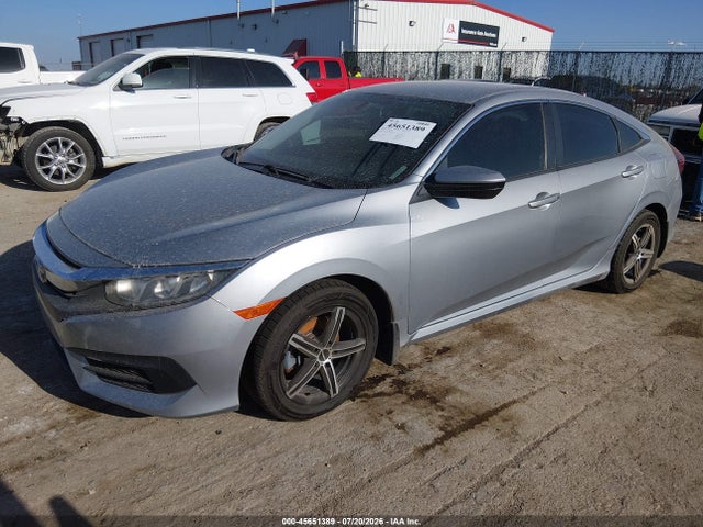 Honda Civic Lx 2018 2HGFC2F52JH604079 Image 2