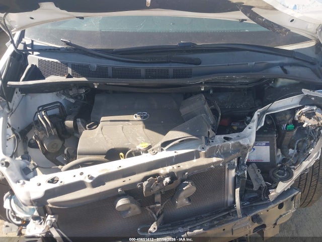 Toyota Sienna L 7 Passenger 2015 5TDZK3DC9FS644299 Image 10