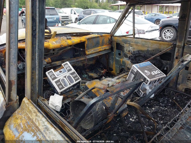 45651416 :رقم المزاد ، 1JCNJ15U0JT140844 vin ، 1988 Jeep Grand Wagoneer مزاد بيع
