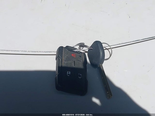 Продажа на аукционе авто 2016 Chevrolet Silverado 1500 Ls, vin: 1GCVKNEC6GZ177996, номер лота: 45651516