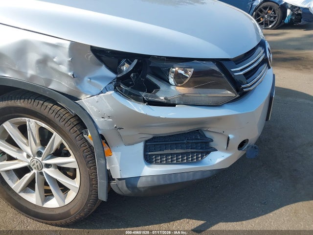 2017 Volkswagen Tiguan 2.0t/2.0t S მანქანა იყიდება აუქციონზე, vin: WVGBV7AX3HK041961, აუქციონის ნომერი: 45651528