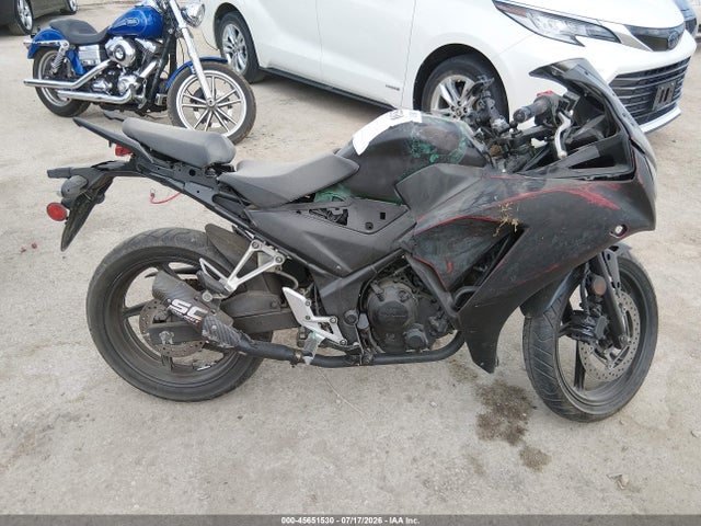 Honda Cbr300 R 2021 MLHNC5109M5700727 Image 11