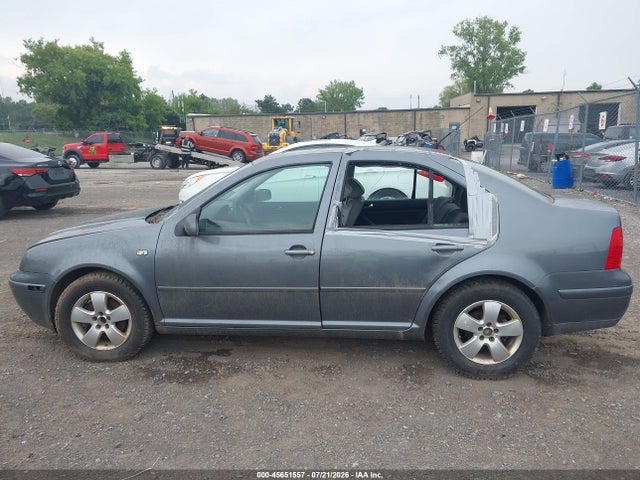 Продаж на аукціоні авто 2003 Volkswagen Jetta Gls 2.0l, vin: 3VWSK69M73M142176, номер лоту: 45651557