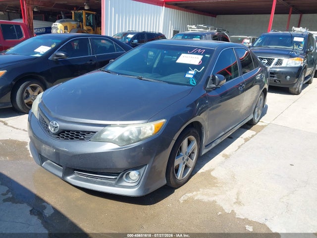 Toyota CAMRY SE 2014 4T1BF1FK9EU320743 Image 2