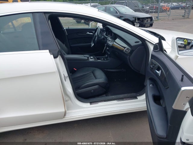 45651670 :رقم المزاد ، WDDLJ9BBXEA094330 vin ، 2014 Mercedes-benz Cls 550 4matic مزاد بيع
