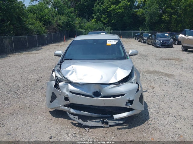45651703 :رقم المزاد ، JTDKBRFU6J3604802 vin ، 2018 Toyota Prius مزاد بيع