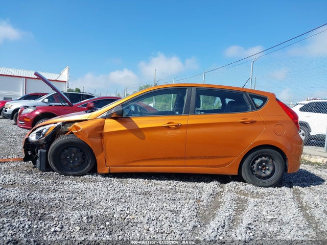 Продаж на аукціоні авто 2015 Hyundai Accent Gs, vin: KMHCT5AE2FU220944, номер лоту: 45651707