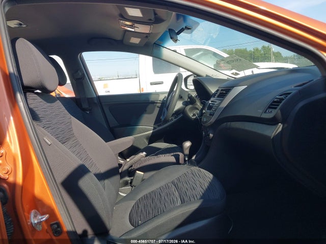 Продаж на аукціоні авто 2015 Hyundai Accent Gs, vin: KMHCT5AE2FU220944, номер лоту: 45651707