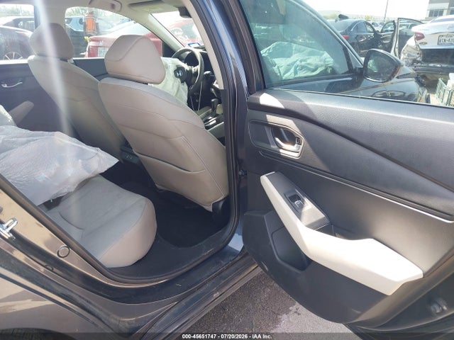 Продажа на аукционе авто 2025 Honda Accord Lx, vin: 1HGCY1F26SA047911, номер лота: 45651747