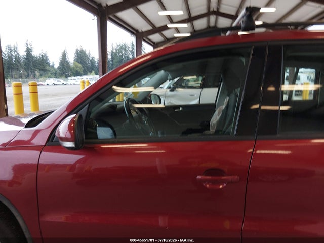 45651781 :رقم المزاد ، WVGBV7AXXFW092220 vin ، 2015 Volkswagen Tiguan S مزاد بيع