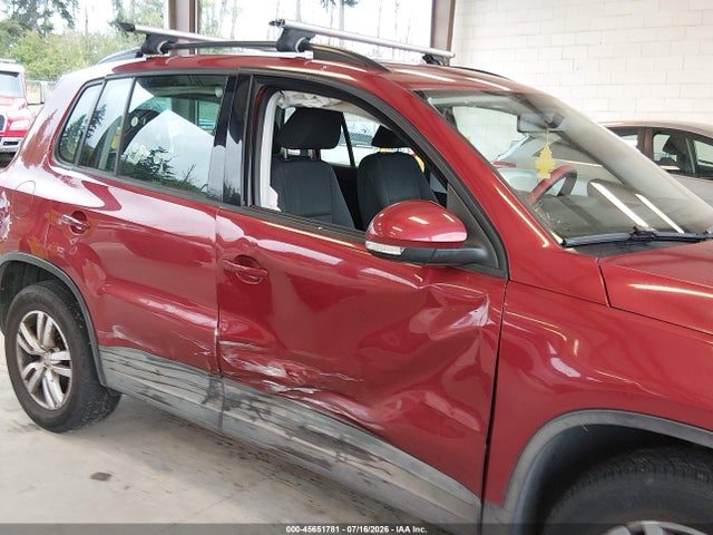 45651781 :رقم المزاد ، WVGBV7AXXFW092220 vin ، 2015 Volkswagen Tiguan S مزاد بيع