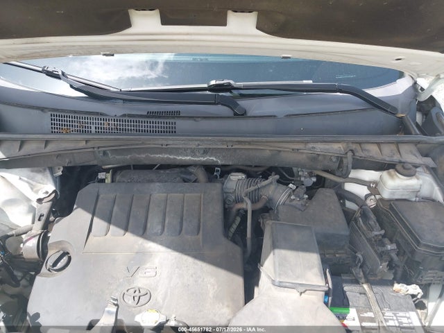 5TDKKRFH7ES028886 Toyota Highlander Xle V6