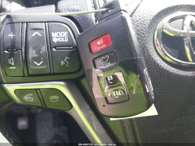 5TDKKRFH7ES028886 Toyota Highlander Xle V6