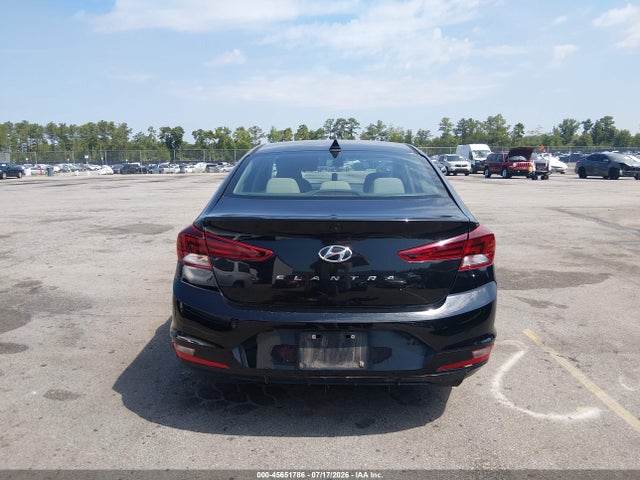 Продаж на аукціоні авто 2019 Hyundai Elantra Sel, vin: KMHD84LF3KU746130, номер лоту: 45651786