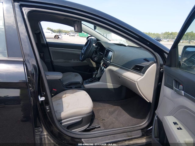 Продаж на аукціоні авто 2019 Hyundai Elantra Sel, vin: KMHD84LF3KU746130, номер лоту: 45651786