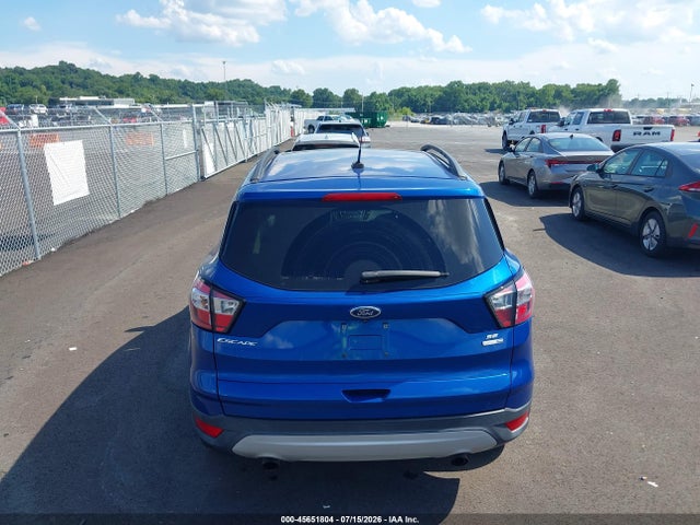 1FMCU9GD1JUD31075 Ford ESCAPE SE